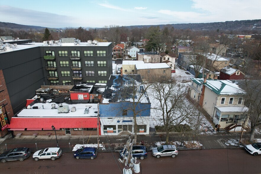 More Photos Of 420-424 W State St, Ithaca Freestanding For Lease