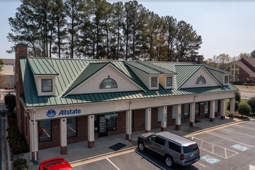 More Photos Of 6408 Brookstone Ln, Fayetteville Medical For Sale