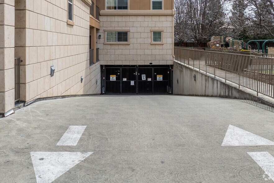 More Photos Of 2388 Madden Ave, San Jose Apartments For Sale