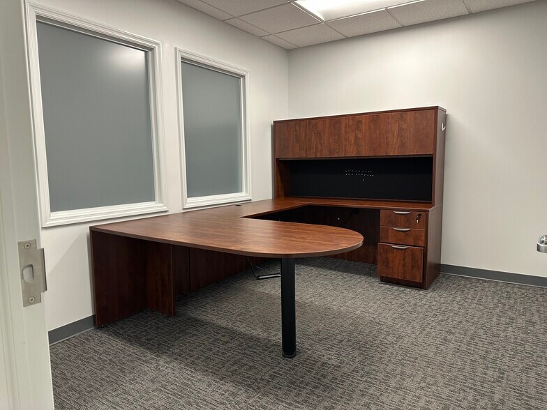 More Photos Of 150 E Broadway St, Covington Bank For Sale