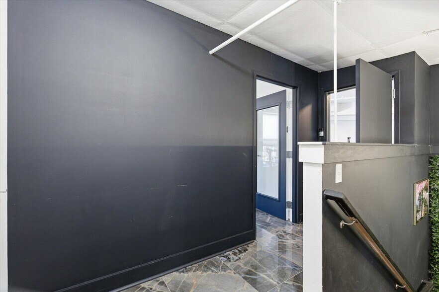 More Photos Of 370 Herron Dr, Nashville Loft Creative Space For Sale