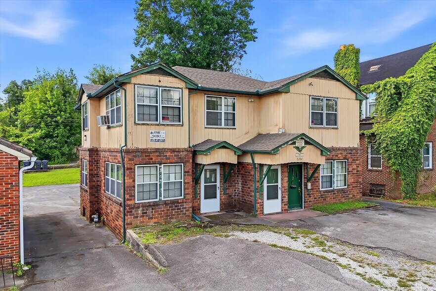 More Photos Of 3206 E Magnolia Ave, Knoxville Apartments For Sale