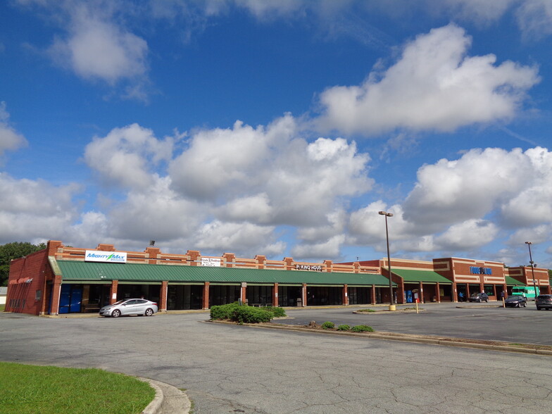 More Photos Of 1511 Radium Springs Rd, Albany General Retail For Sale