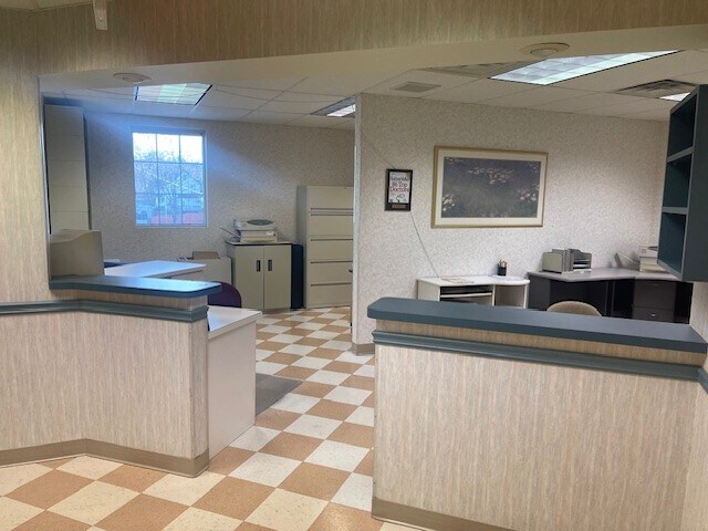 More Photos Of 371 Broadway, Kingston Medical For Sale