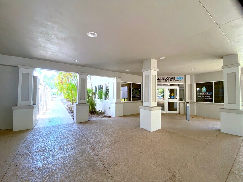 More Photos Of 4937 Clark Rd, Sarasota Medical For Lease