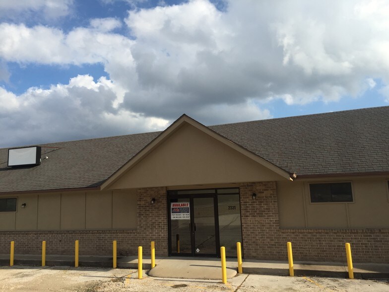 More Photos Of 2331 S Business Hwy 65, Hollister Medical For Sale
