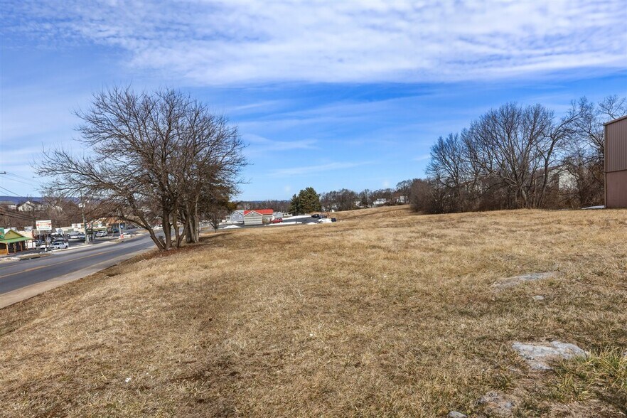 More Photos Of TBD South Main st, Broadway Land For Sale