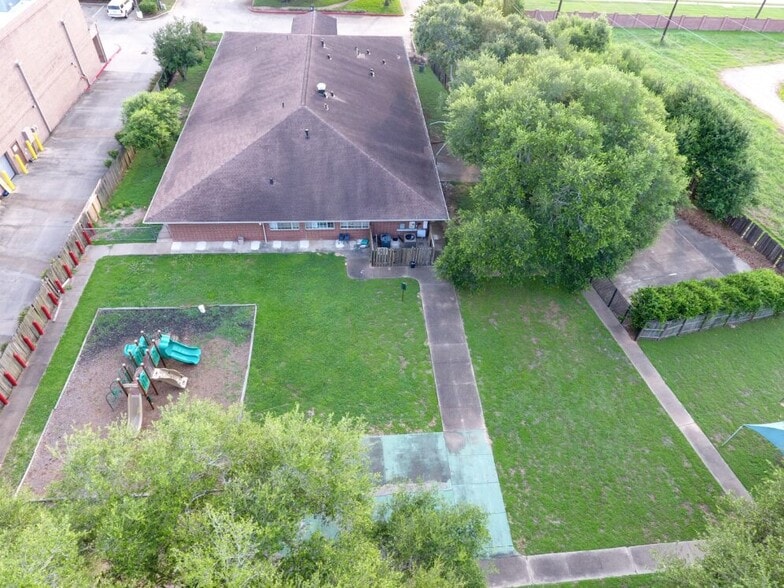 More Photos Of 1717 Dulles Ave, Missouri City Daycare Center For Lease