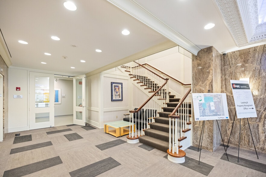 More Photos Of 10000 Highway 55, Plymouth Office For Lease