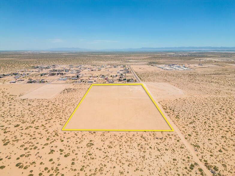 More Photos Of TBD Slippery Rock Road Rd, El Paso Land For Sale