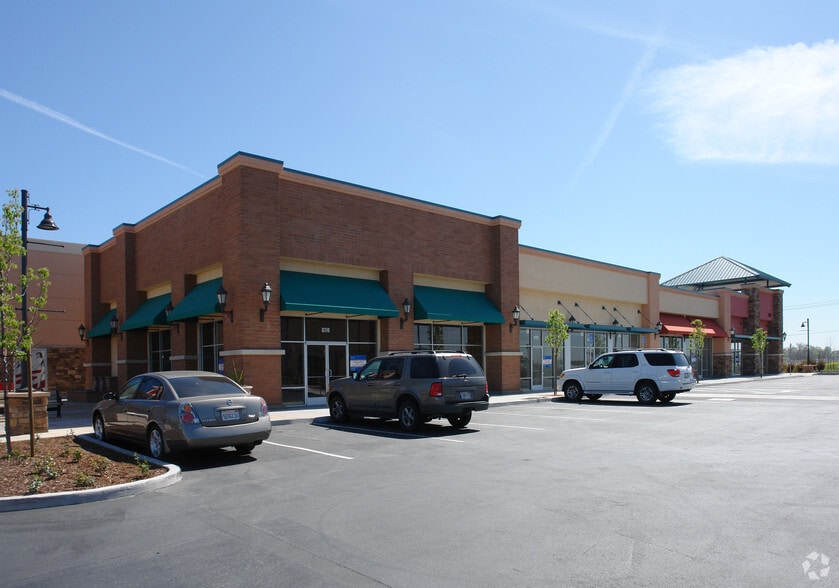 More Photos Of 2000-2155 Town Center Plaza, West Sacramento Unknown For Lease