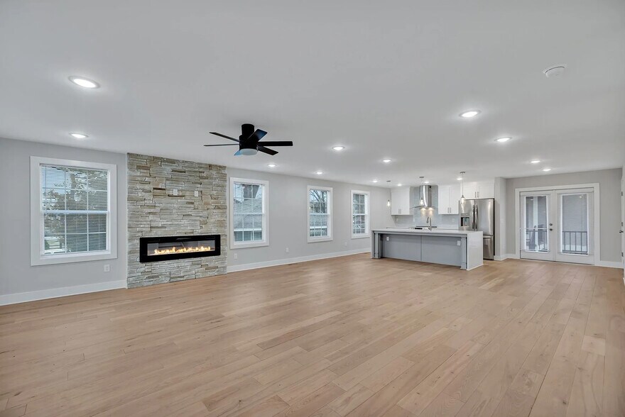 More Photos Of , Nashville Specialty For Sale