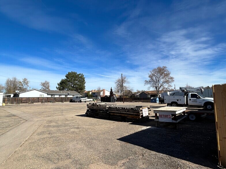 More Photos Of 3878-3898 S Jason St, Englewood Warehouse For Sale