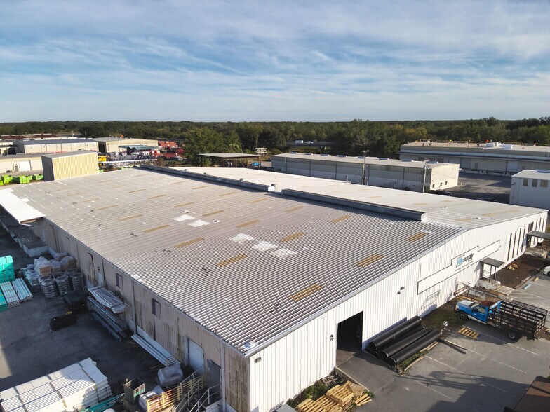 More Photos Of 3110 Reynolds Rd, Lakeland Warehouse For Lease