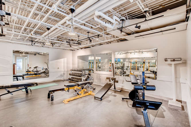 More Photos Of 1035 Pearl St, Boulder Office For Sale