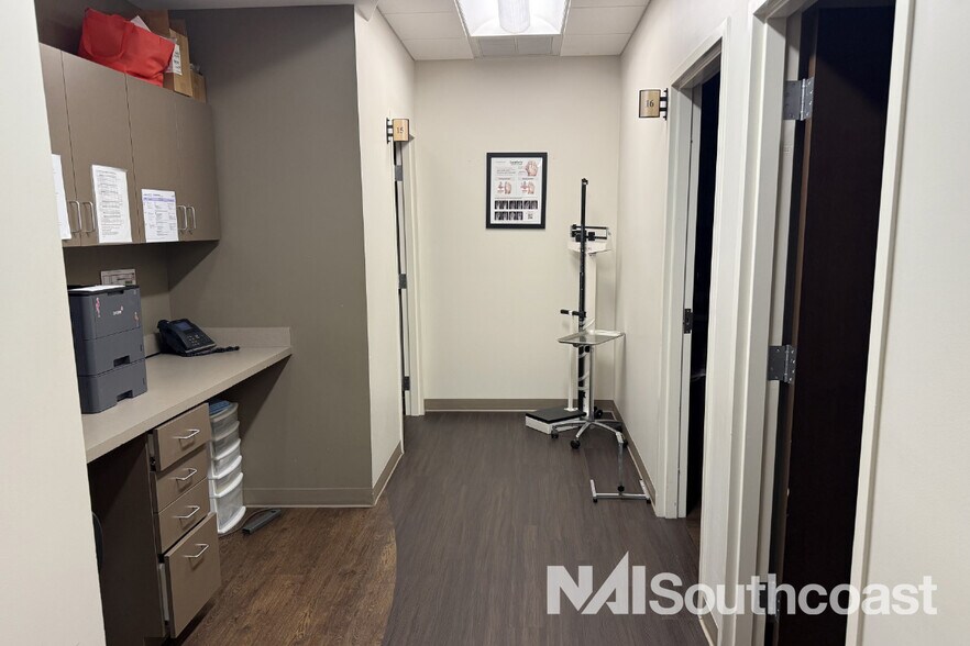 More Photos Of 1221 S State Road 7, Wellington Medical For Lease