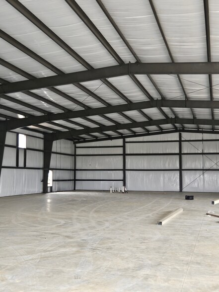 More Photos Of 0 Dinan Rd, Dunn Warehouse For Lease