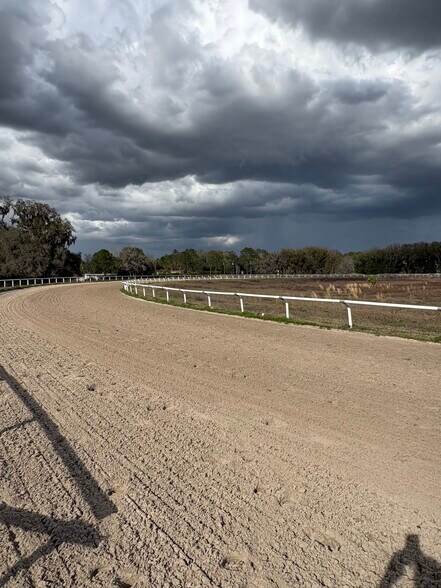 More Photos Of 9400 NW 160th St, Reddick Horse Stables For Sale