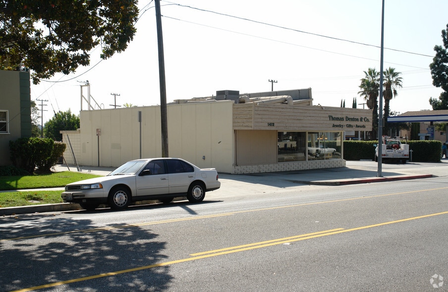 More Photos Of 1412 E Wilson Ave, Glendale Freestanding For Sale