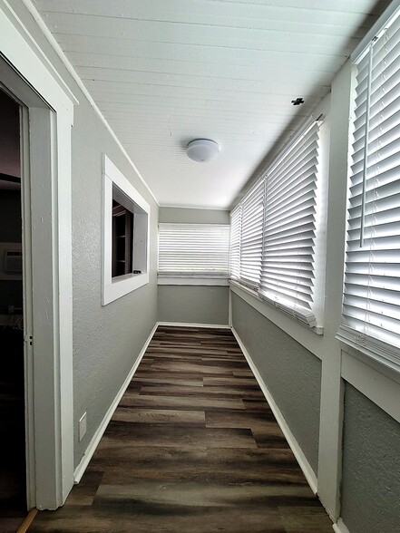More Photos Of 619 Kirkwood Ter N, Saint Petersburg Apartments For Sale