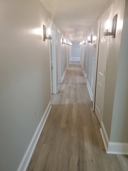 More Photos Of 506 Honea Egypt Rd, Magnolia Coworking Space