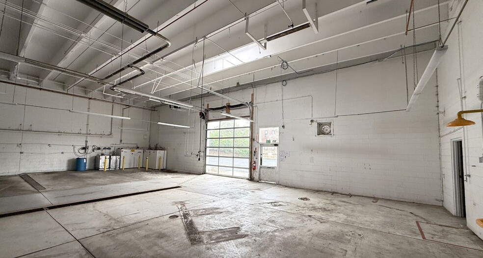 More Photos Of 2950 S Havana St, Aurora Auto Dealership For Lease