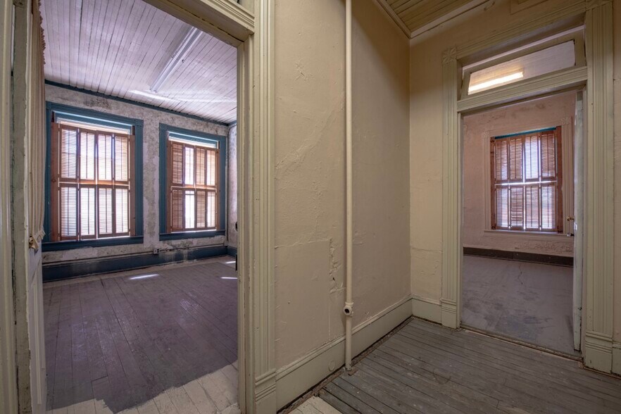 More Photos Of 130 N Arendell Ave, Zebulon Storefront Retail Office For Sale