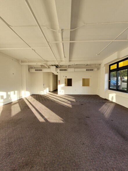 More Photos Of 3000 Geary Blvd, San Francisco Apartments For Lease