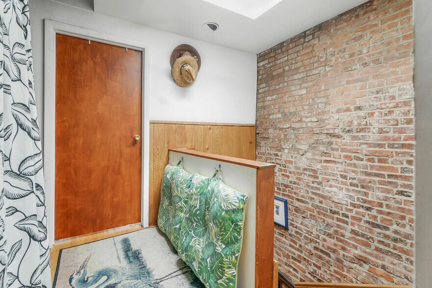 More Photos Of 598 Pacific St, Brooklyn Apartments For Sale