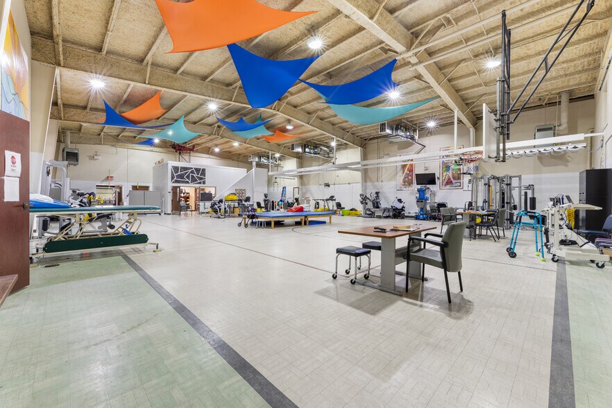 More Photos Of 1528 Post Office St, Galveston Rehabilitation Center For Sale