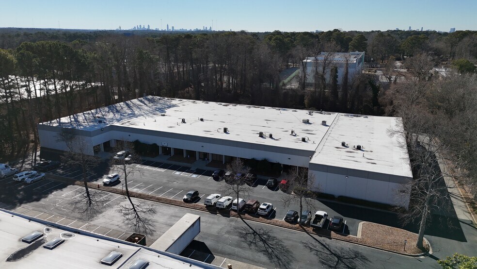 More Photos Of 2020-2026 Weems Rd, Tucker Unknown For Lease
