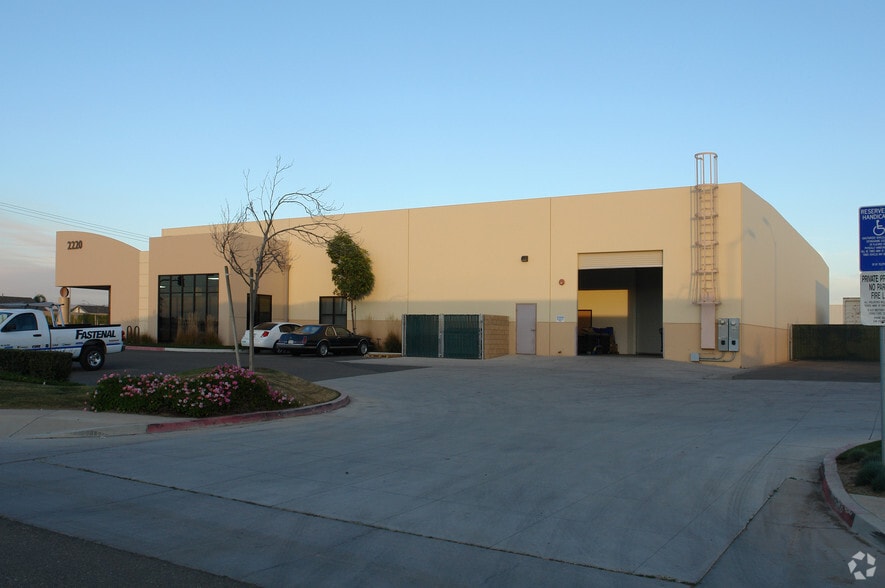 More Photos Of 2220 A St, Santa Maria Warehouse For Lease