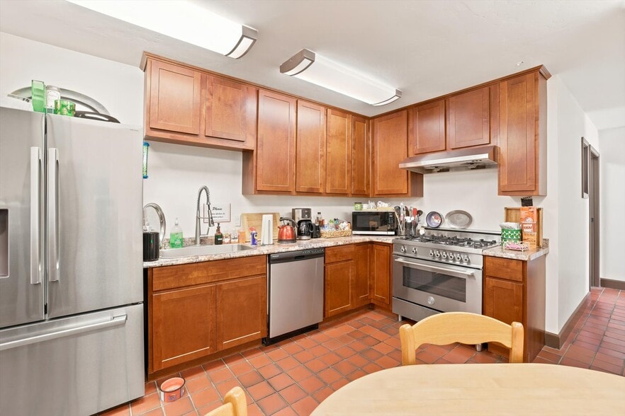 More Photos Of 782 Pacific Ave, Long Beach Office Residential For Sale