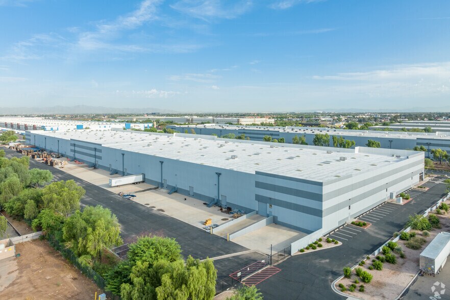 More Photos Of 601 N 75th Ave, Phoenix Manufacturing For Lease