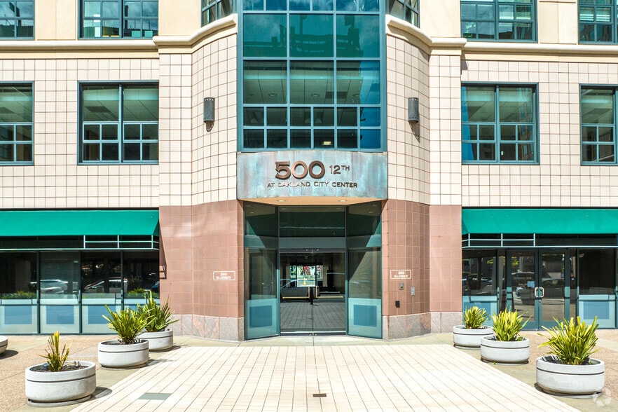 More Photos Of 499 14th St, Oakland Unknown For Lease