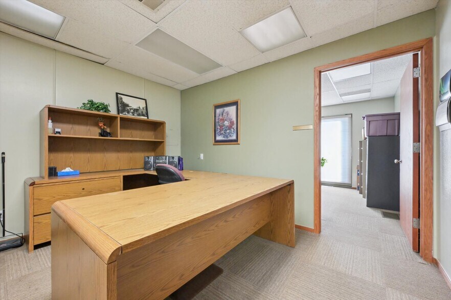 More Photos Of 7510 Sherman St, Denver Office For Sale