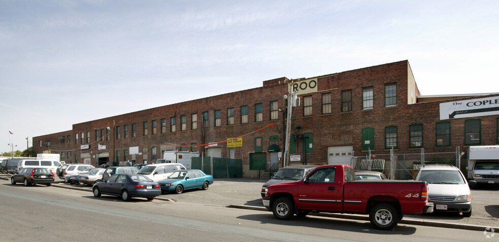 More Photos Of 86 Joy St, Somerville Warehouse For Lease