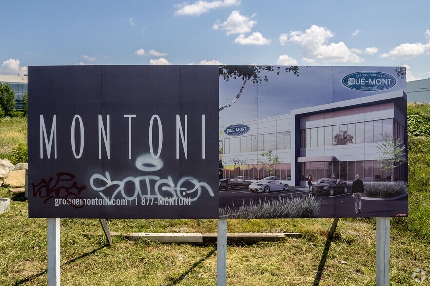 More Photos Of 3665 Av Grandes Tourelles, Boisbriand Office For Lease