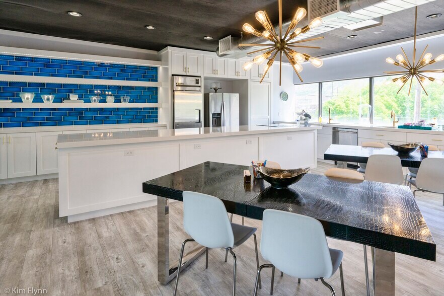 More Photos Of 333 W 2230 N, Provo Office For Sale