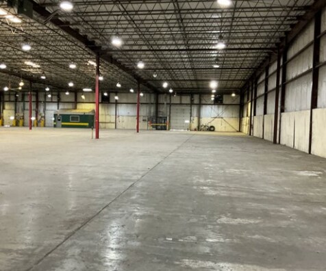 More Photos Of 100 Forest Ln, Beardstown Manufacturing For Sale