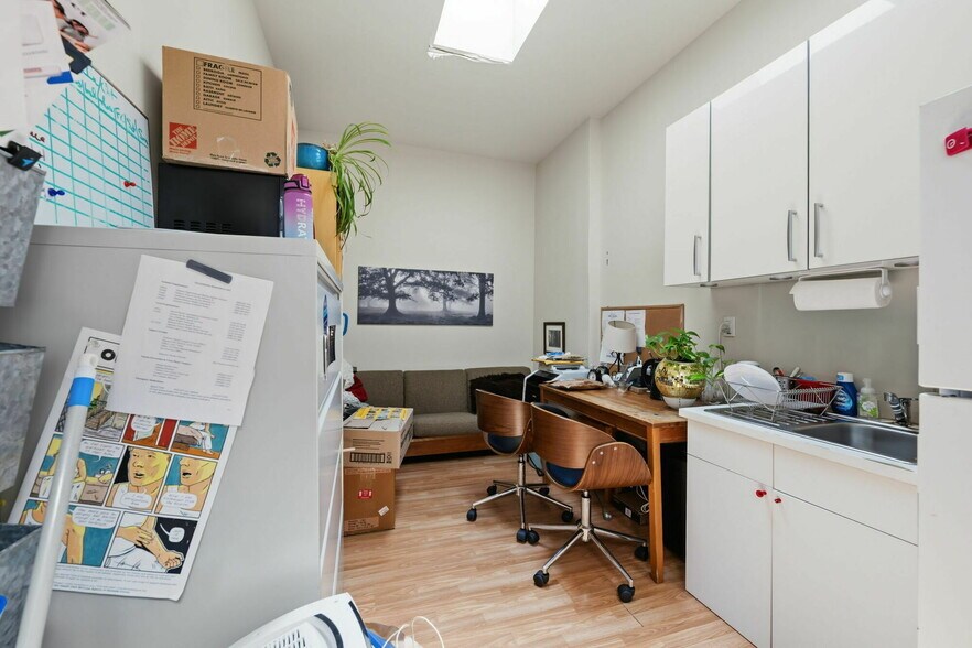 More Photos Of 329 14th St, Oakland Restaurant For Sale