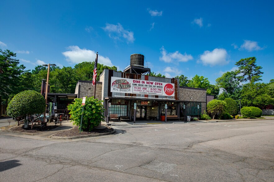 More Photos Of 8205 W Broad St, Richmond Restaurant For Sale