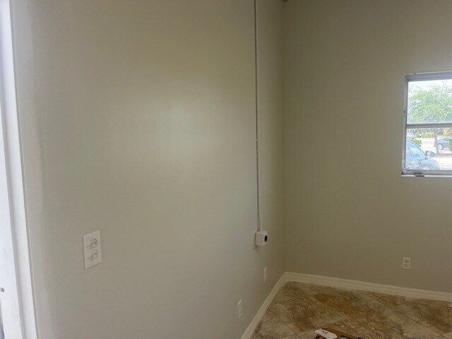 More Photos Of 1315 N Dixie Hwy, Lake Worth Office Residential For Sale