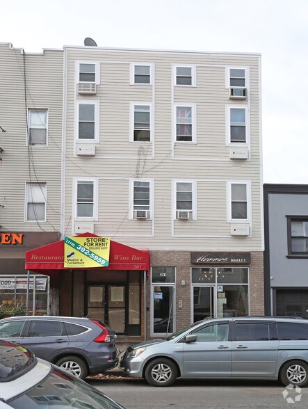More Photos Of 361 Graham Ave, Brooklyn Apartments For Sale