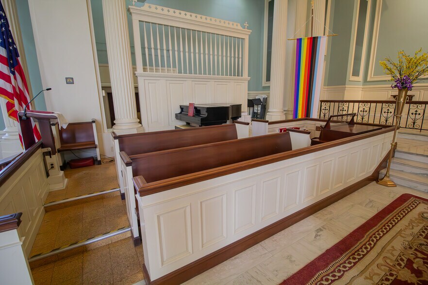 More Photos Of 181 Western ave, Albany Religious Facility For Sale