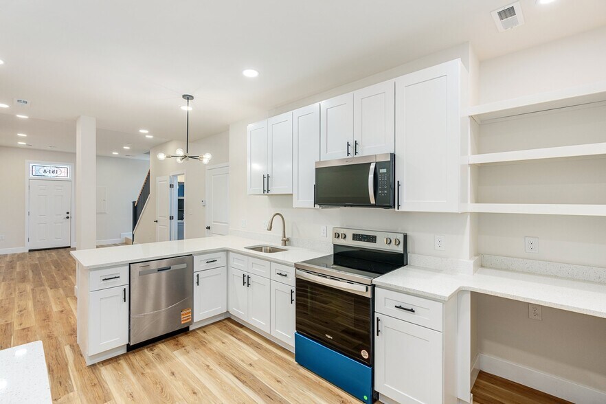 More Photos Of 151 York St, Pottstown Apartments For Sale