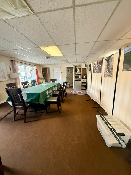 More Photos Of 1557 1st New Hampshire Tpke, Northwood Storefront Retail Residential For Sale