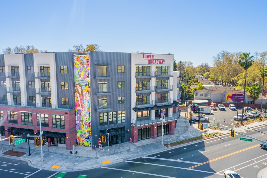 More Photos Of 1600 Broadway, Sacramento Apartments For Lease