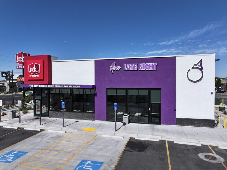 Primary Photo Of 240 N 400 W, Kaysville Self Storage For Sale