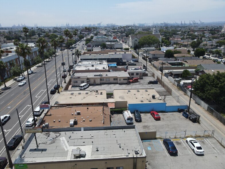 More Photos Of 1241 N Avalon Blvd, Wilmington Restaurant For Sale